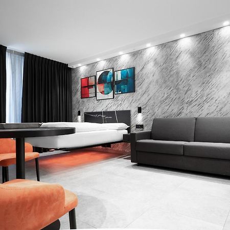 Adv Home - Exclusive Rooms Bolzano Exterior photo
